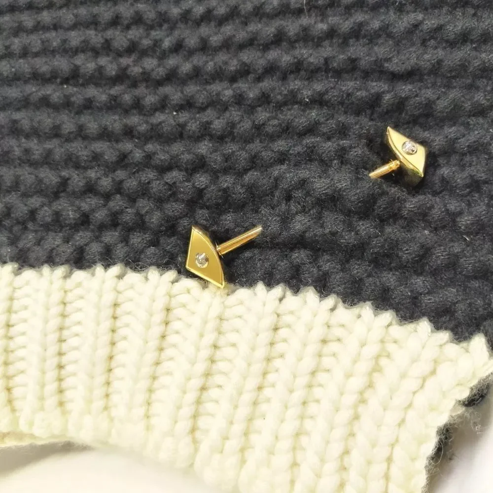 Louis Vuitton Black White Chunky Knit Cashmere Scarf Stole Muffler Shawl Pin